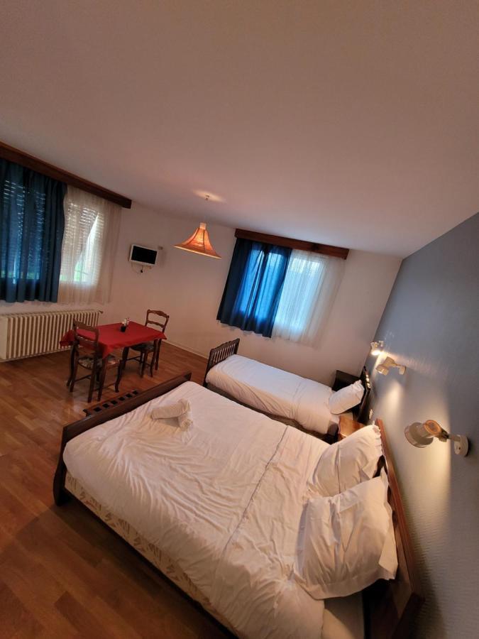 Hotel Restaurant Carrier Labalme Buitenkant foto